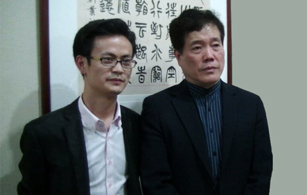 毕凌锋与上海市作家协会副主席赵丽宏老师在一起